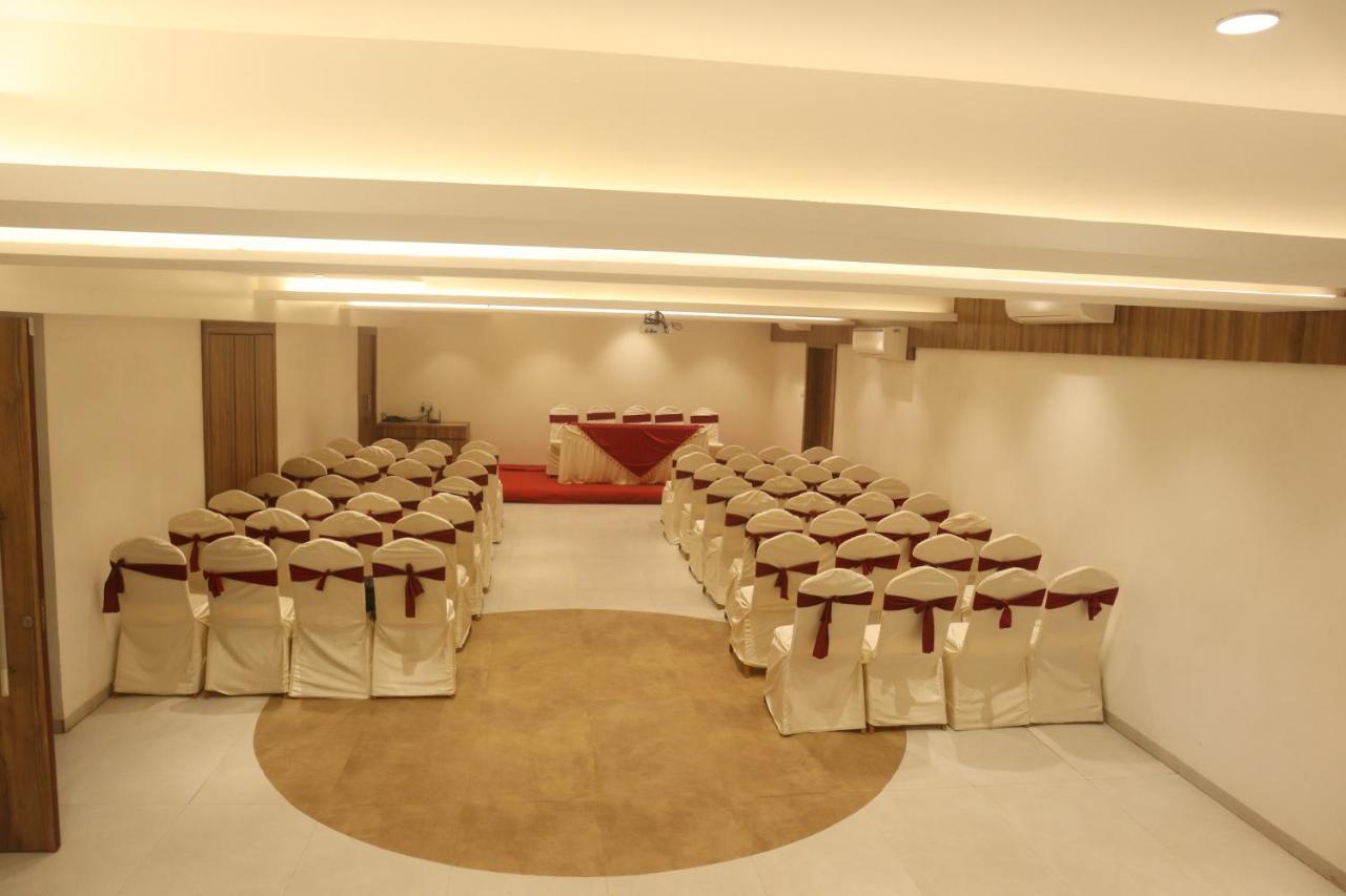 Hotel Grand Ecotel, Aurangabad Exterior foto